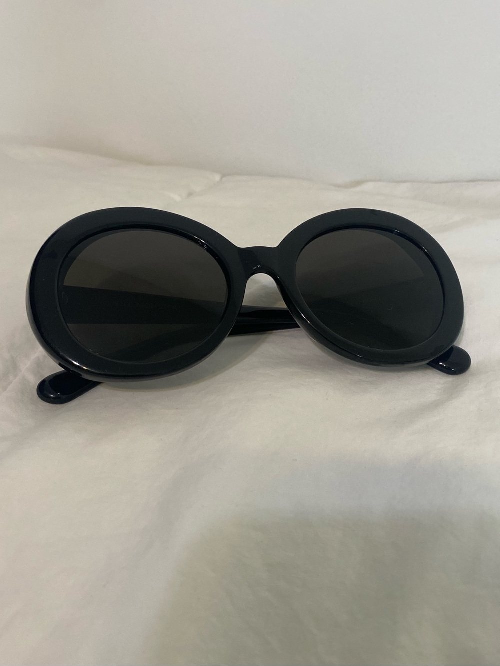 Gentle Monster Red Pocket Sunglasses